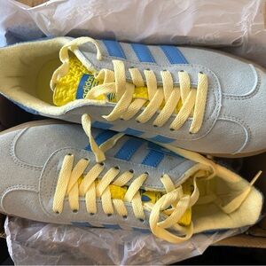 Women’s Adidas Blue and Yellow Sneakers